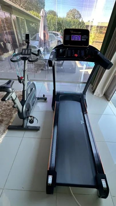 C DF - Esteira Ergométrica - Esteira Elétrica - Profissional e Residencial 