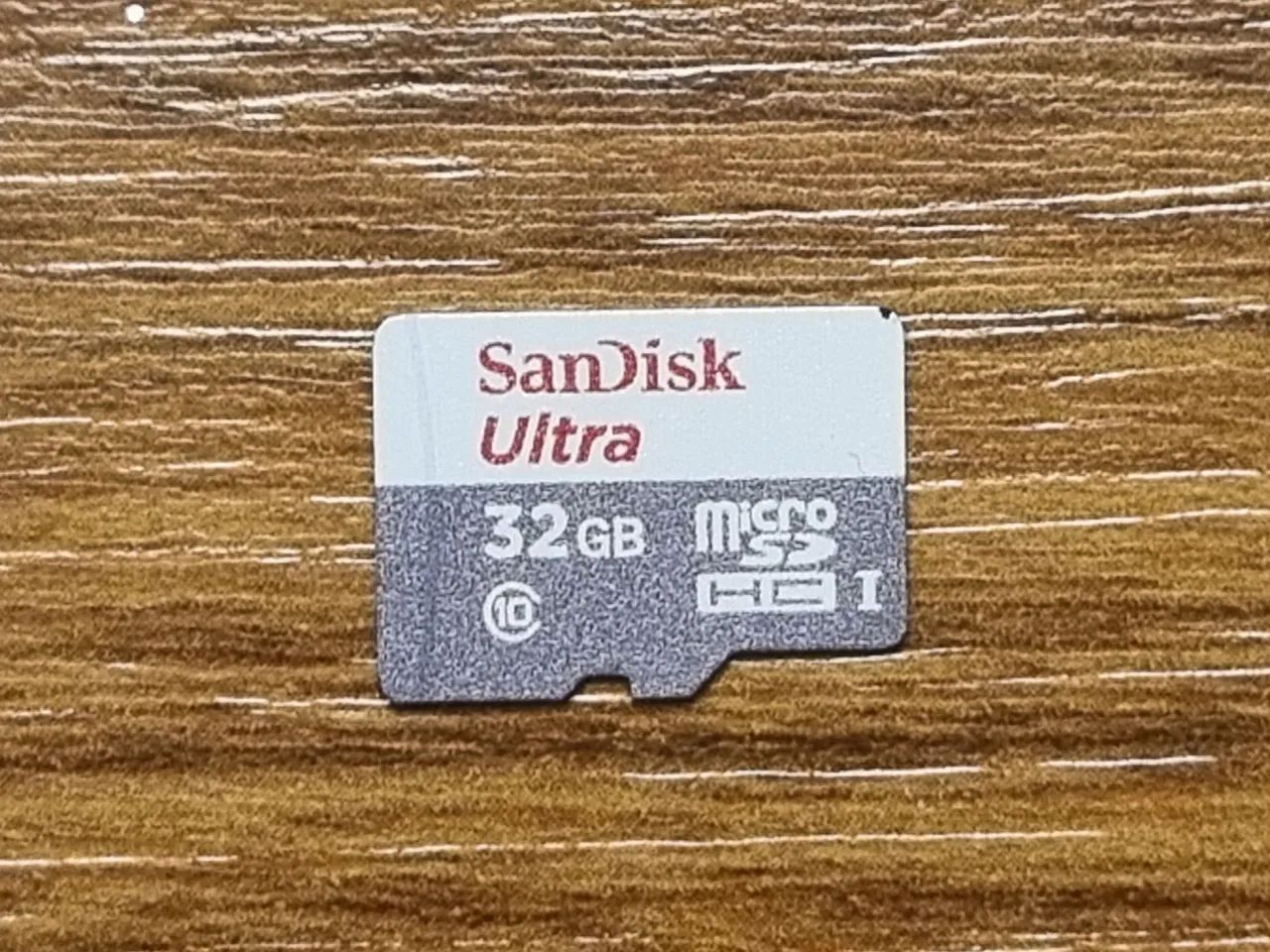 Vendo camera Canon T6i com cartão de memória + flash Canon Speedlite 430EX III + lente mac - Foto 2