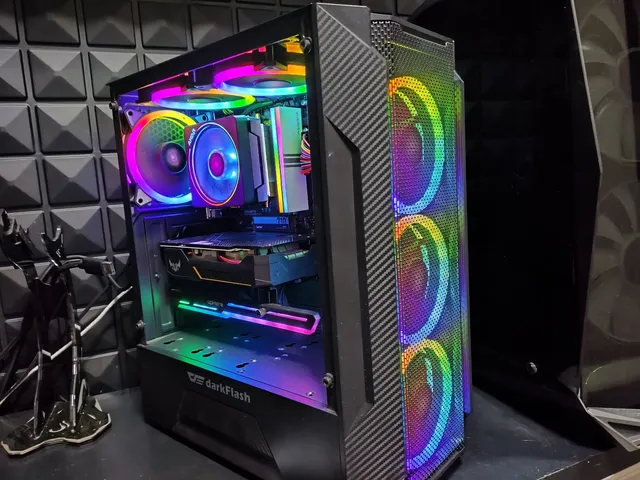 Placa de video GTX 1650 tuf