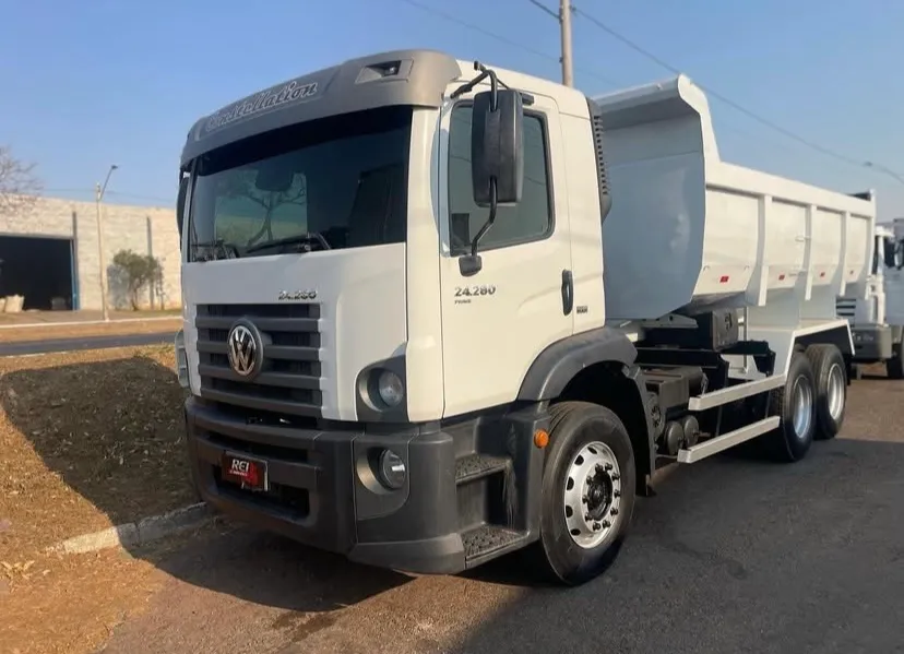 Volkswagen Constellation 24.280 Caçamba (PARCELAMOS) 