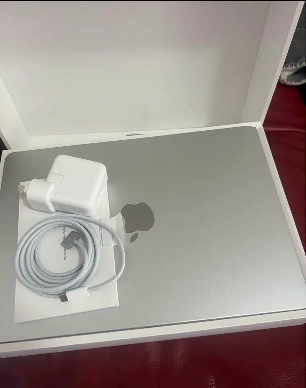 Apple MacBook Air M2 Chip tela 13.6 Novo, embalado e nota fiscal