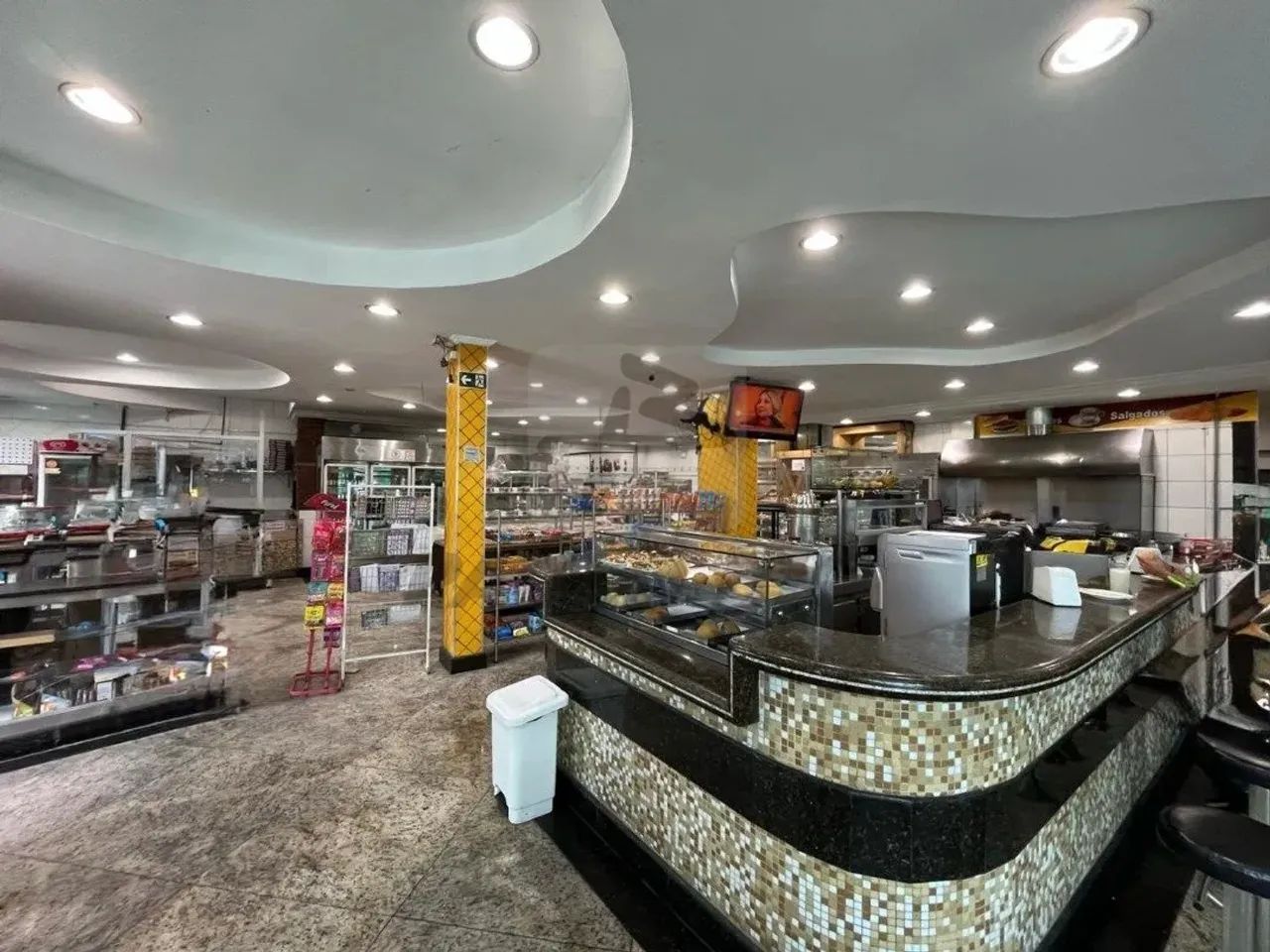 Prédio comercial com renda à venda na Vila Alto de Santo André em Santo André/SP - Foto 3