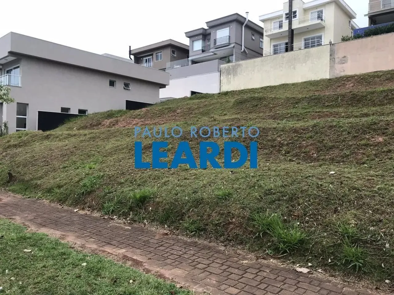 TERRENO EM CONDOMÍNIO - ALPHAVILLE - SP