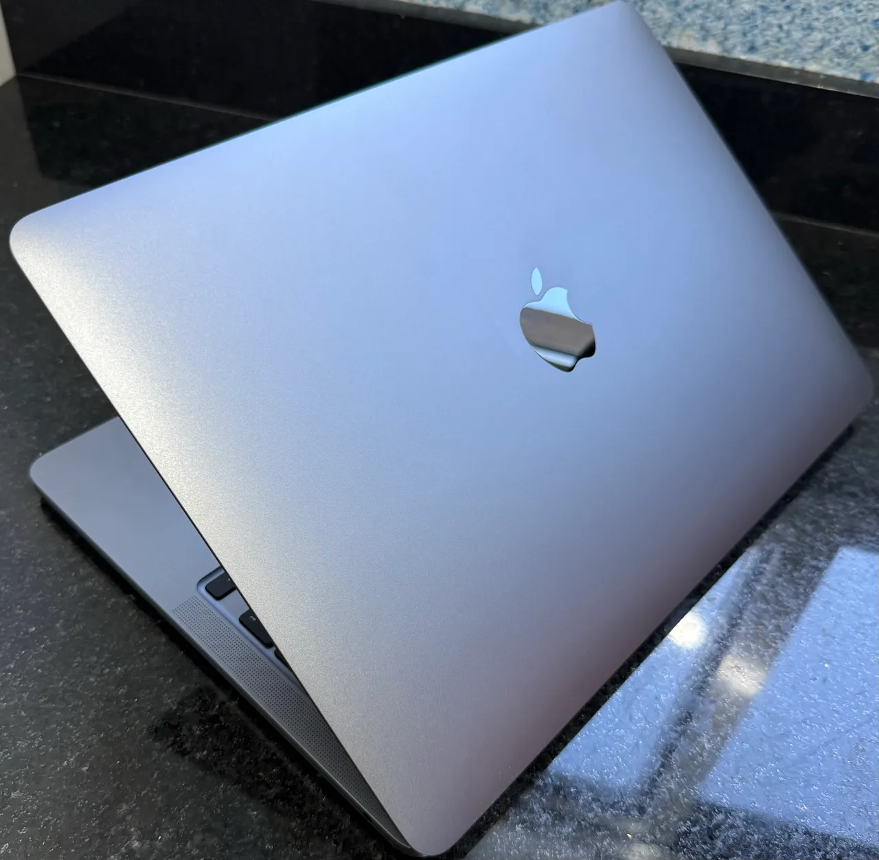macbook pro m1 2020