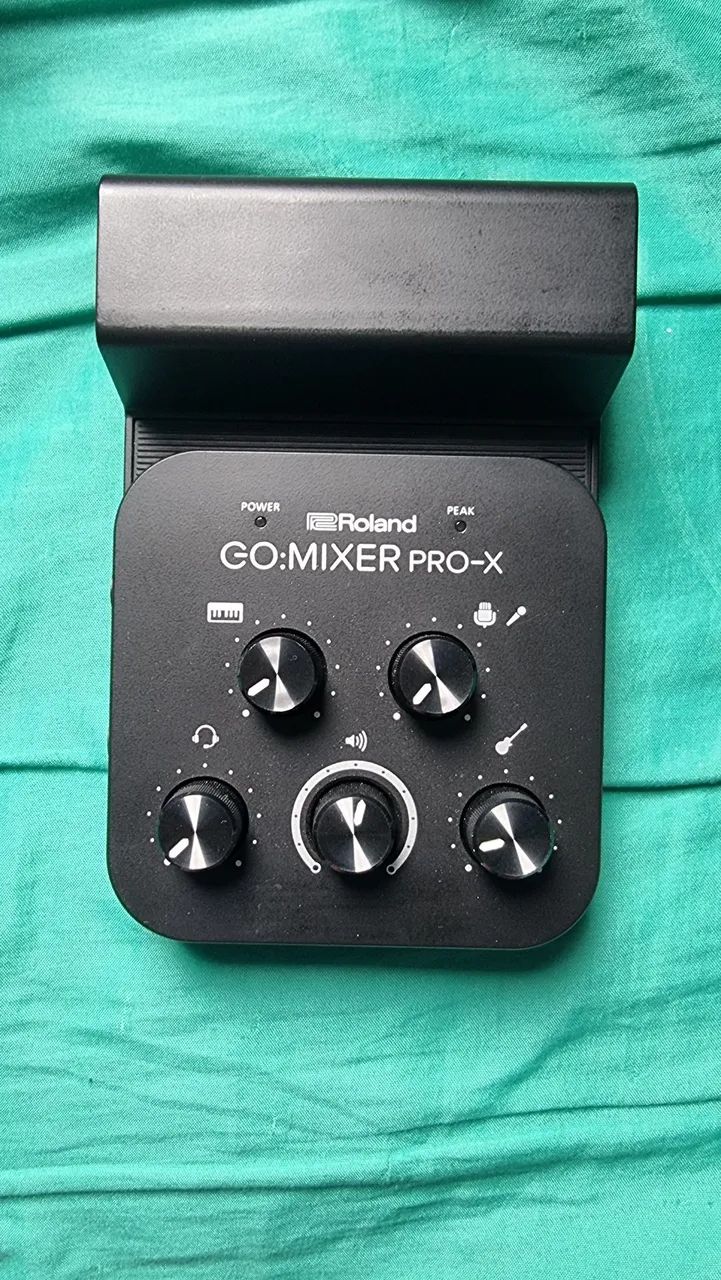 Roland GO-Mixer PRO X Interface de áudio profissional  - Foto 5