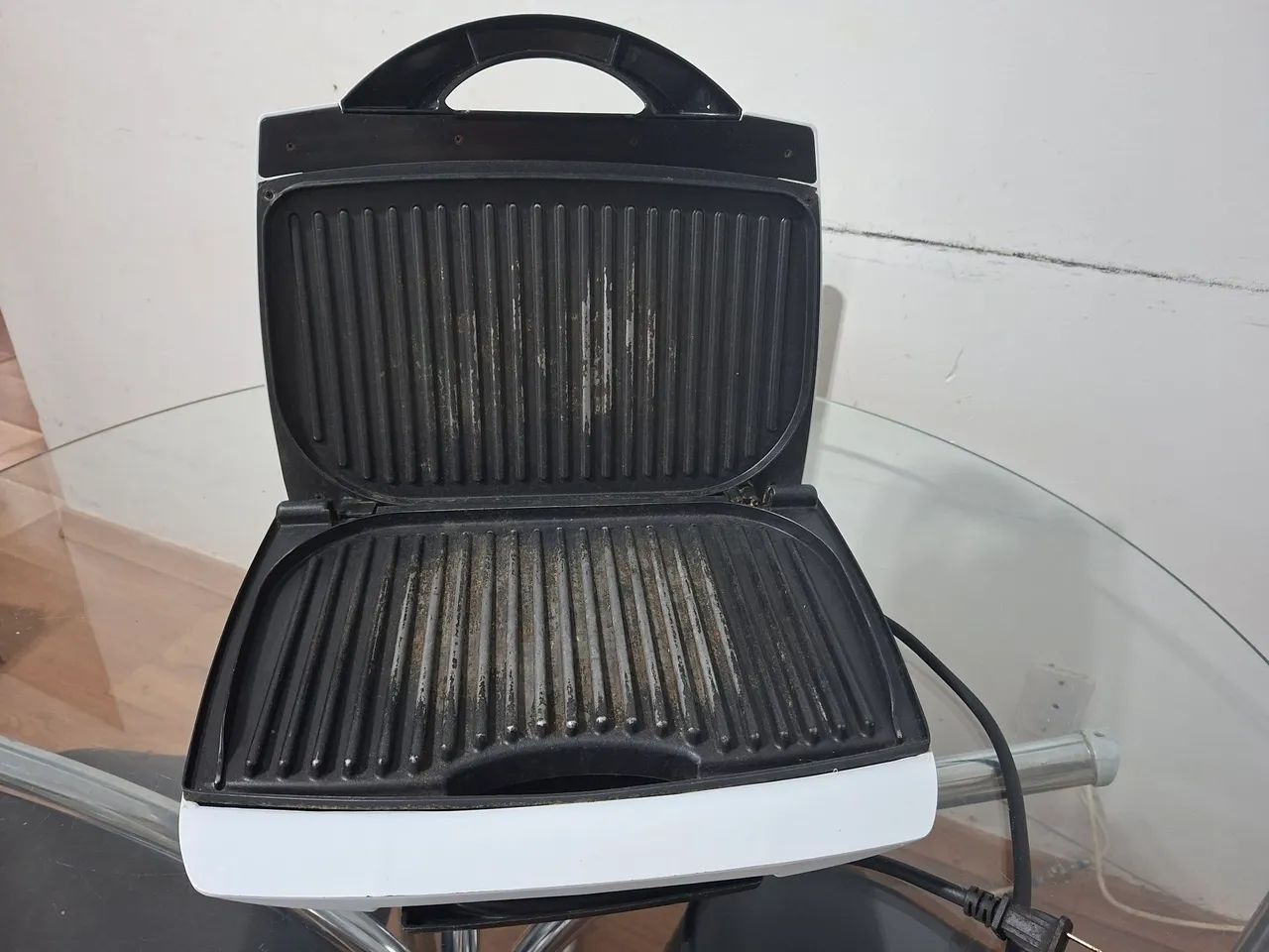 Mesa Grill Britânia  - Foto 2