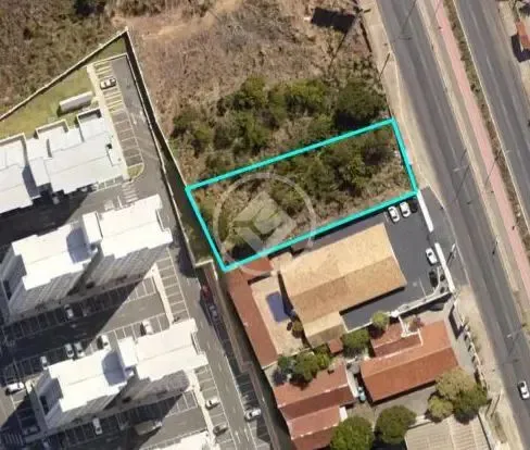 Terreno na avenida Helder candia. 2.400,00 metros quadrados. valor do metro quadrado 2.000