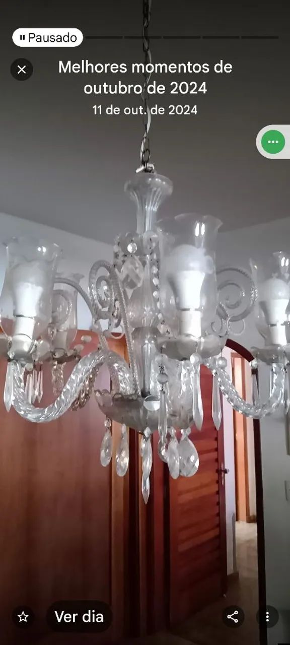 Lustre colonial 