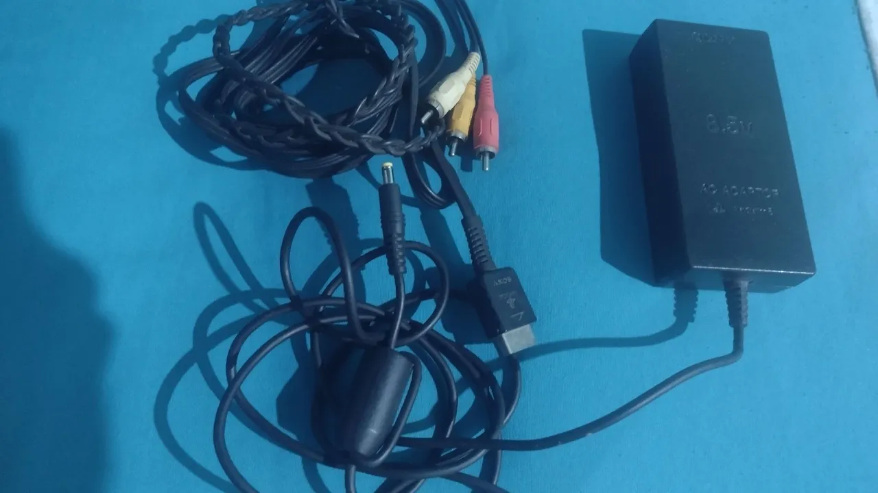 Kit com Fonte e Cabo Av Playstation 2 Original Barato
