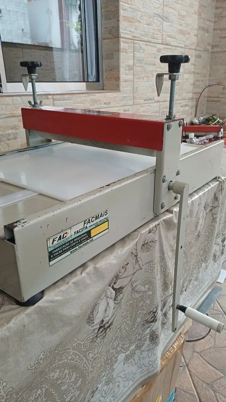 MAQUINA CORTE E VINCO FAC MAIS 40CM - Foto 5