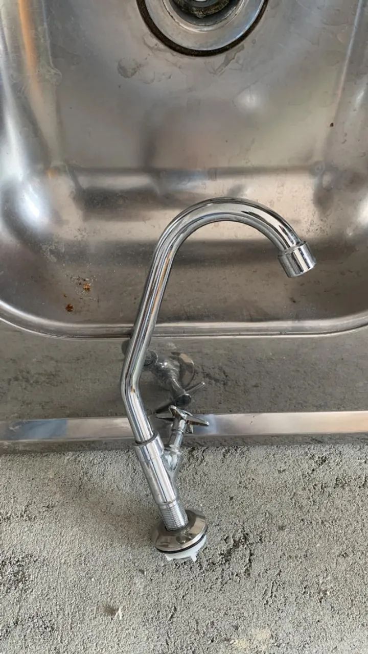 Pia inox 120x54 com torneira - Foto 2