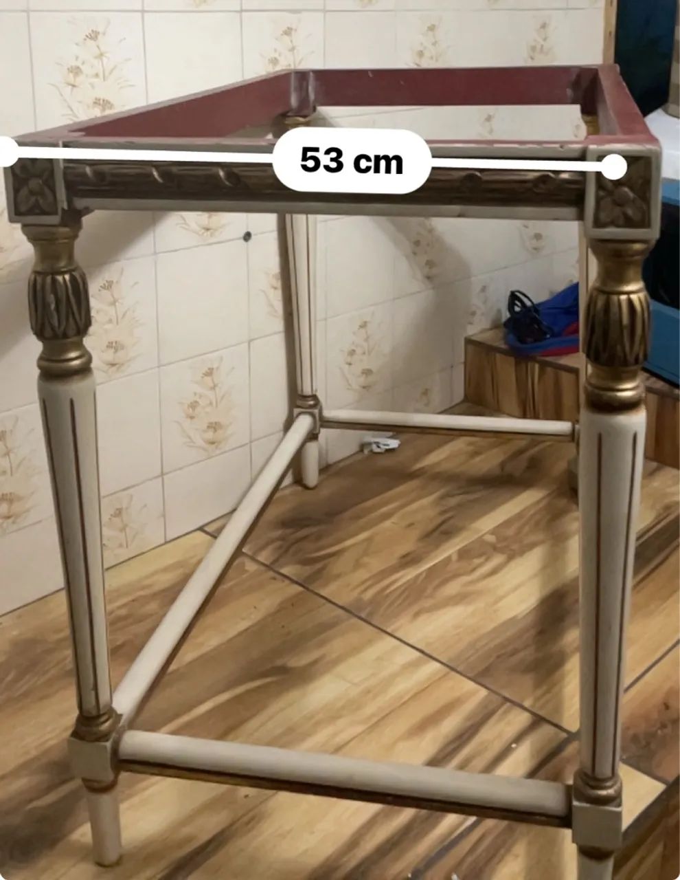 Mesa Lateral Decorativa Clássica s/ tampo - Foto 2