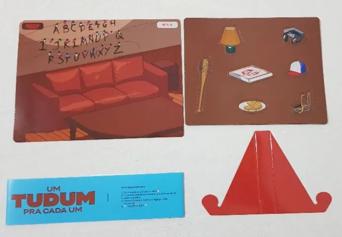 Cenário Magnético de Stranger Things da lata do tudum da Netflix