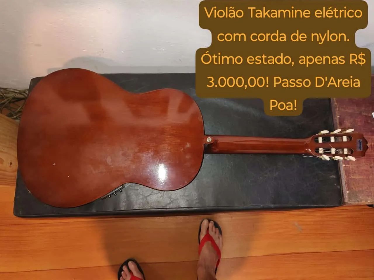 Violão Takamine Elétrico com Corda de Nylon