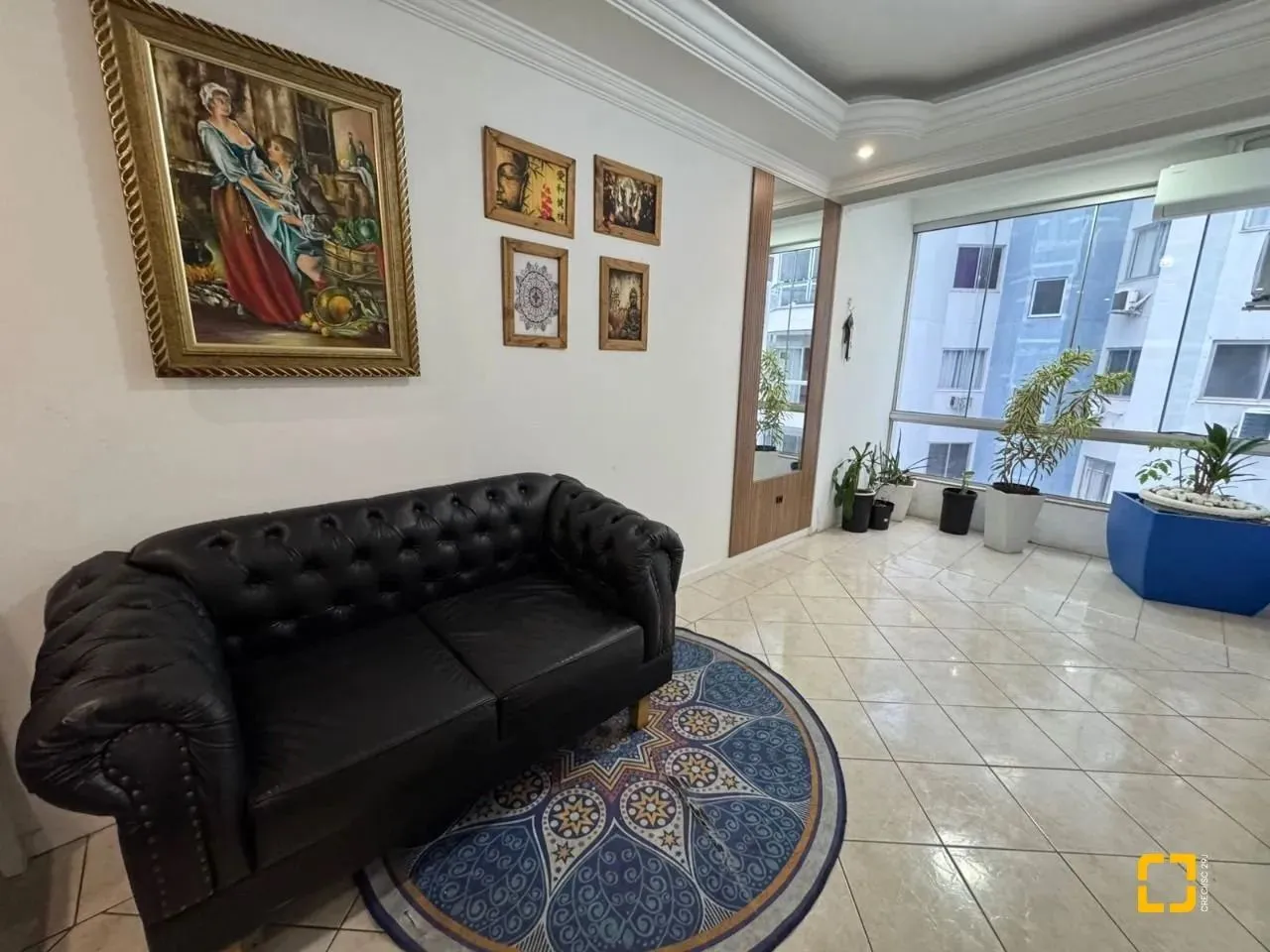 Apartamento com 2 dorm e vaga de garagem no Abraão - Florianópolis - SC