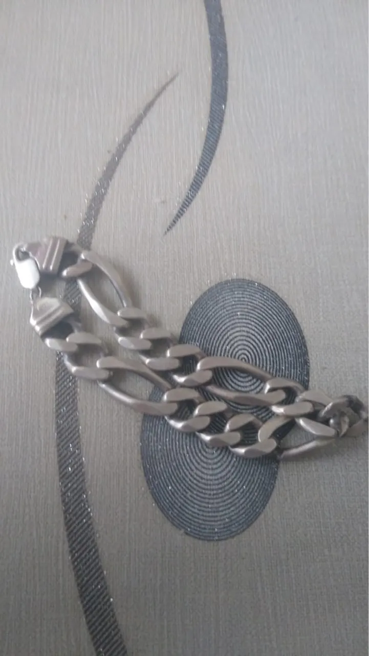 Pulseira de prata grossa