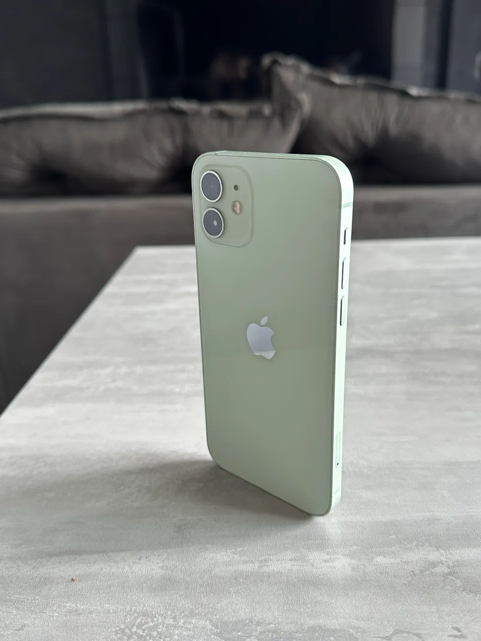 iPhone 12 verde 64gb - loja física - Celulares e Smartphones