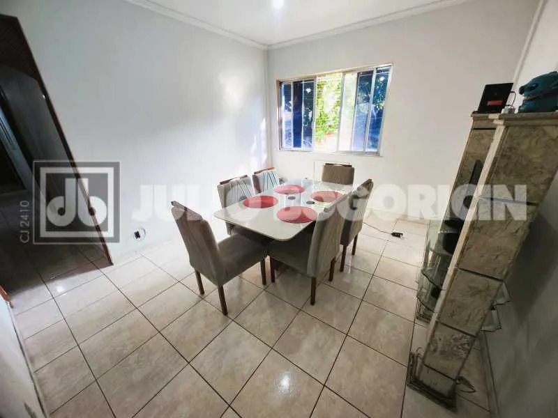 Ilha do Governador - Tauá - VENDA - Apartamento - 3 Quartos - Dependências - Vaga de Garag