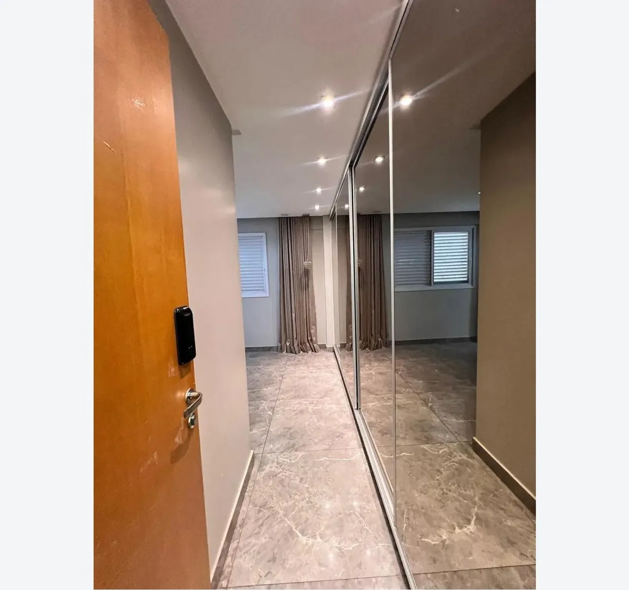 Apartamento 3 suítes no Setor Bueno