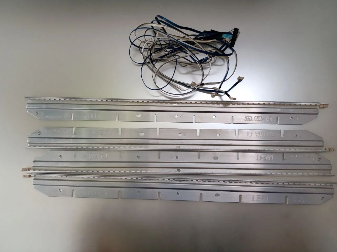 Barramento de LED para televisão LG lg42le5500 - Foto 4