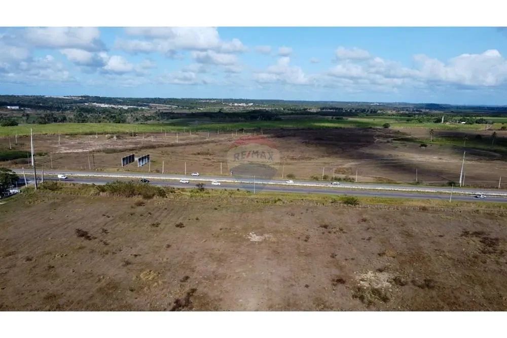 ALUGO Terreno Com 70.000 M² Na BR-101, km 127 - Terrenos, sítios e ...