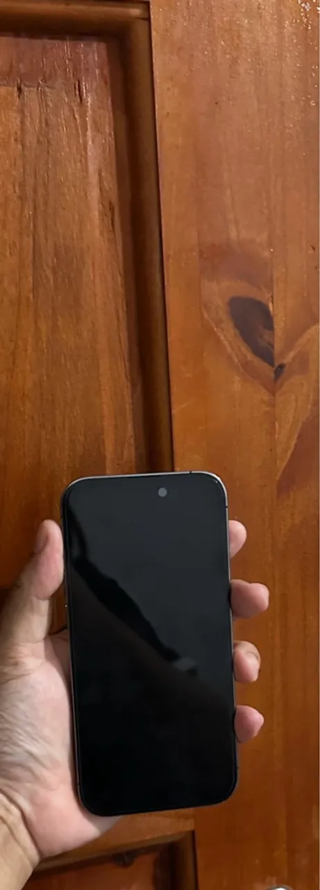 iPhone 14 Pro Roxo