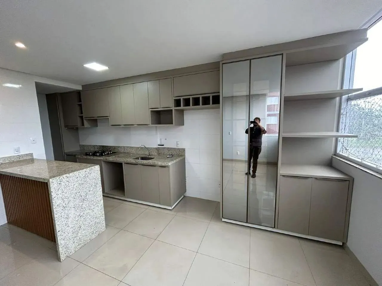 Aluguel de Apartamento 3 suítes no Residencial Luman Ville na quadra ARNE 14 - 110 Norte e