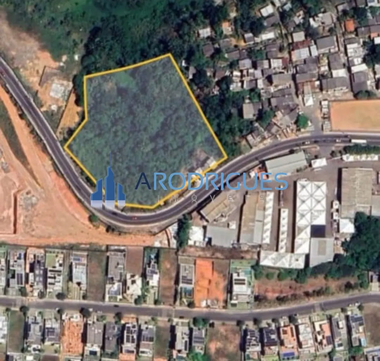 Terreno à venda em Salvador-BA, bairro Novo Marotinho, com 18.000,00 m² de área. Aproveite