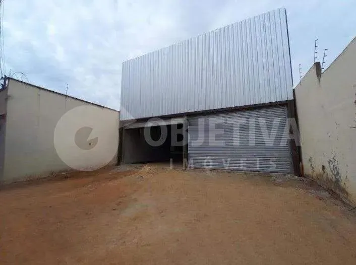 Loja à venda, 3 vagas, LARANJEIRAS - UBERLANDIA/MG
