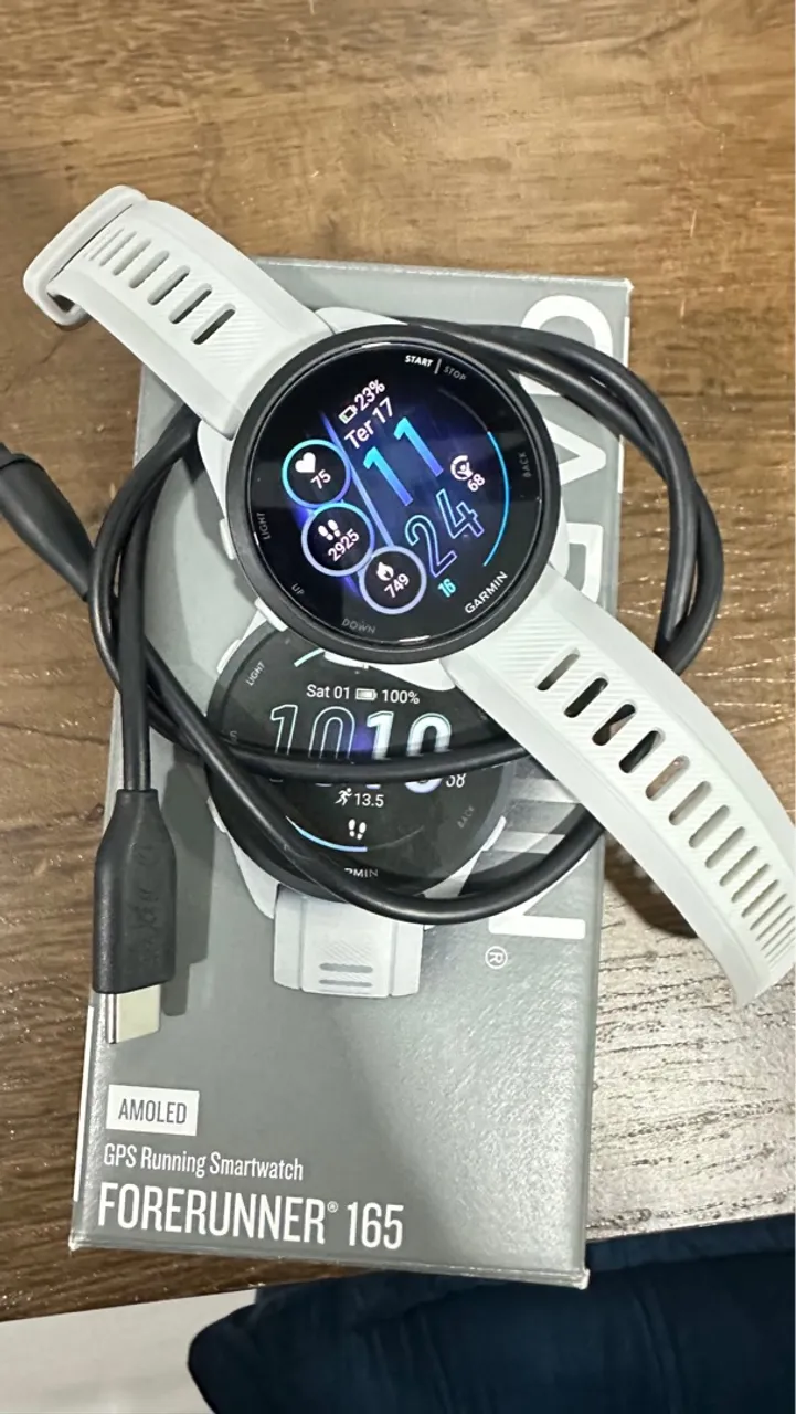 Garmin forerunner 165 music