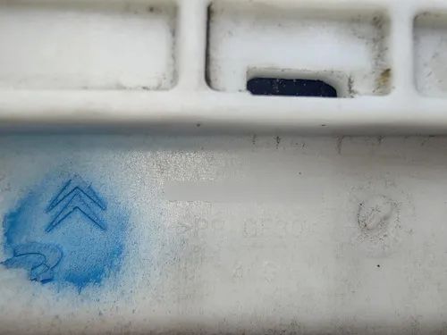Guia Canaleta Vidro Porta Tras Esquerdo Citroen C3 2013 2019 - Foto 3
