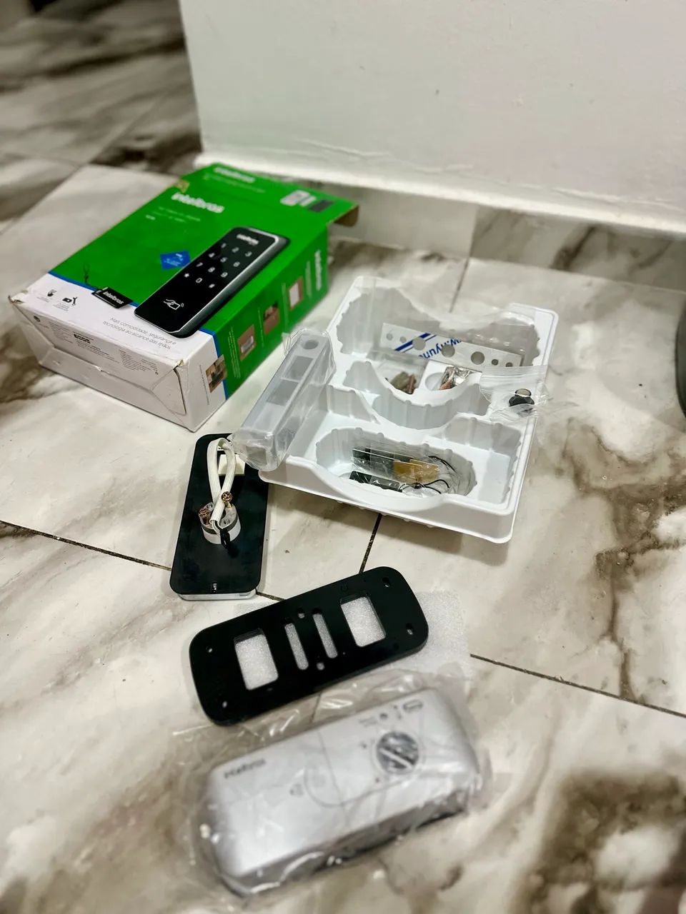 Fechadura Digital De Sobrepor Fr201 Preto Intelbras - Foto 3