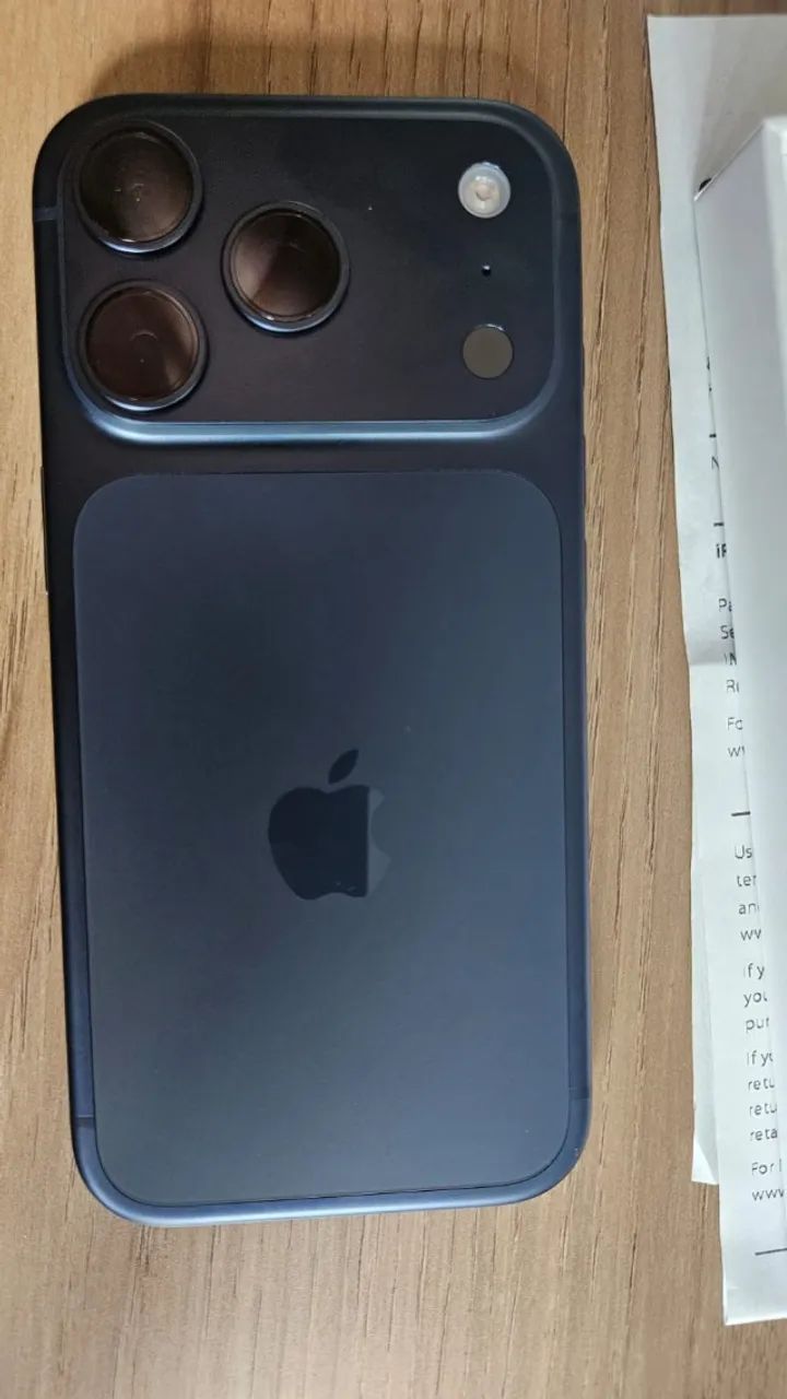 iPhone 17 Pro, 256GB, azul ( Deep Blue), novo na caixa - Celulares