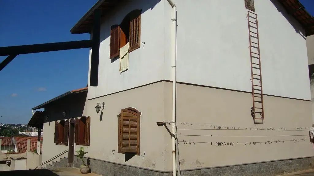 Belo Horizonte - Casa Padrão - Santa Mônica