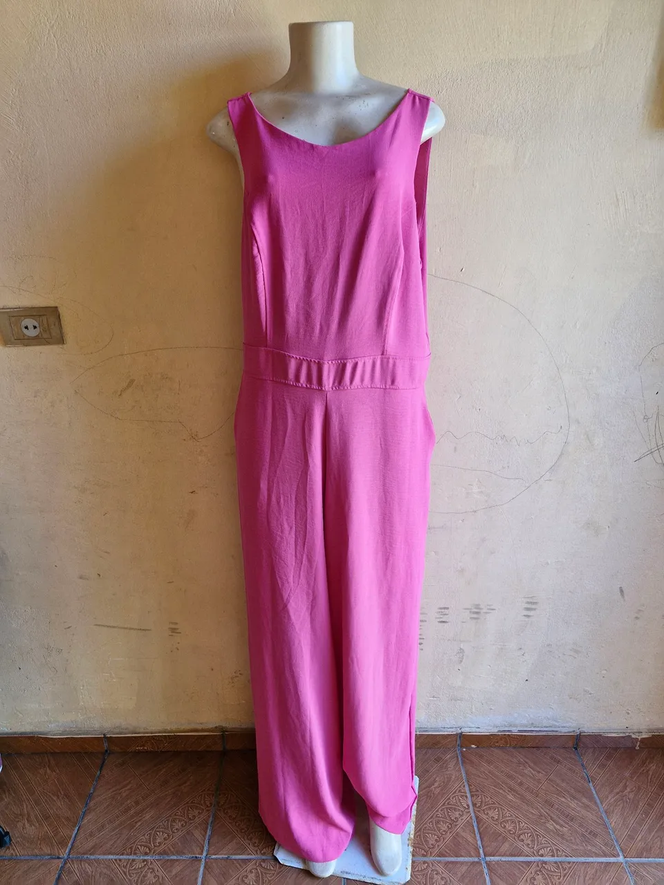 Macacão Rosa Elegante