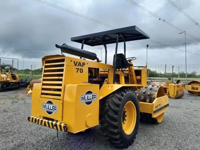 Rolocompacatdor muller Vap70 ano 1981 pé carneiro - Foto 5