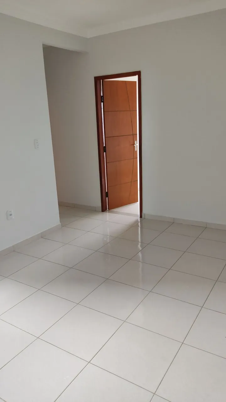 Aluga se apartamento no Felícia, próximo do hospital de base sentido shopping