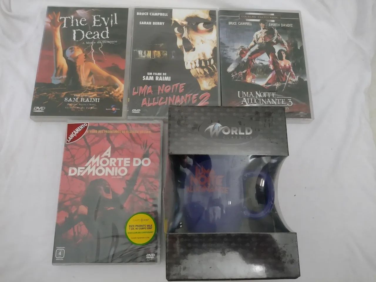 Coleção A Morte do Demônio 4 filmes + Caneca
