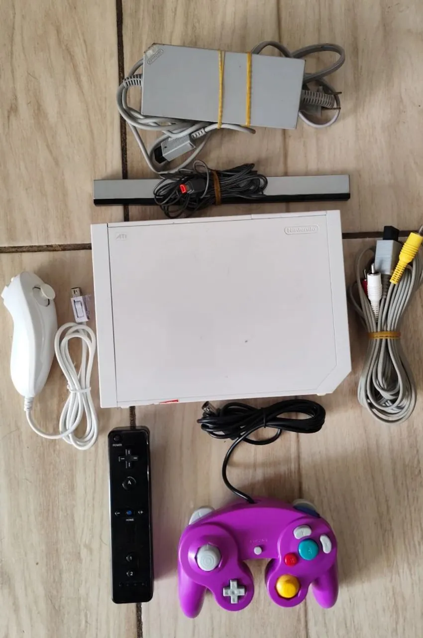Nintendo Wii Completo - Com Controles e Acessórios