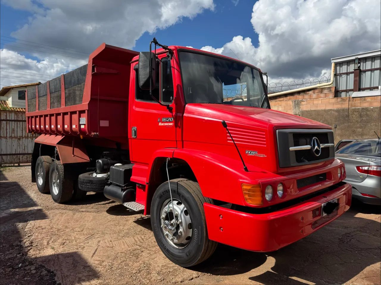 Caminhão Mercedes Benz 1620 Caçamba  - Foto 6