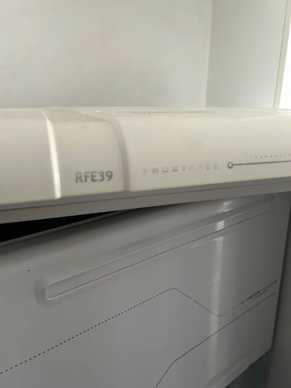 Geladeira frost free Electrolux  RFE39 - Foto 6