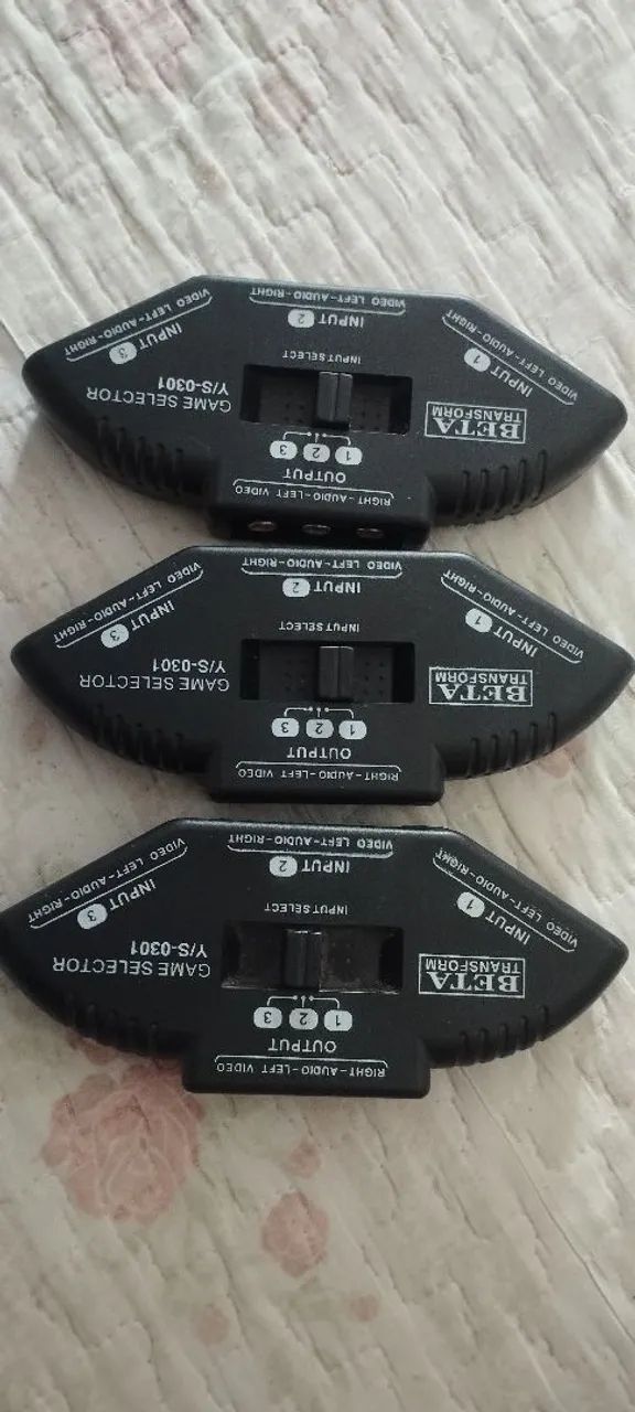 Game Selector Beta Transform YS-0301 - 3 Entradas RCA