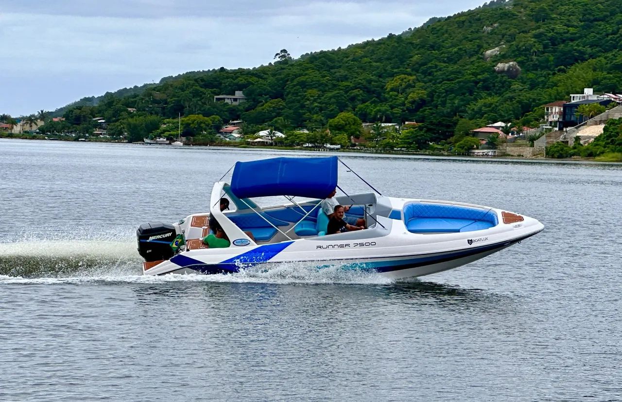 Lancha Runner 25 pés na Lagoa da Conceição  - Foto 8