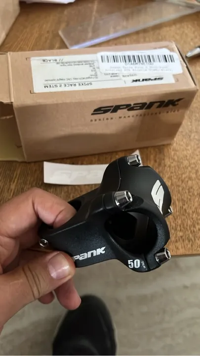 MESA SPANK SPIKE RACE 2 50MM / 31.8MM PRETA