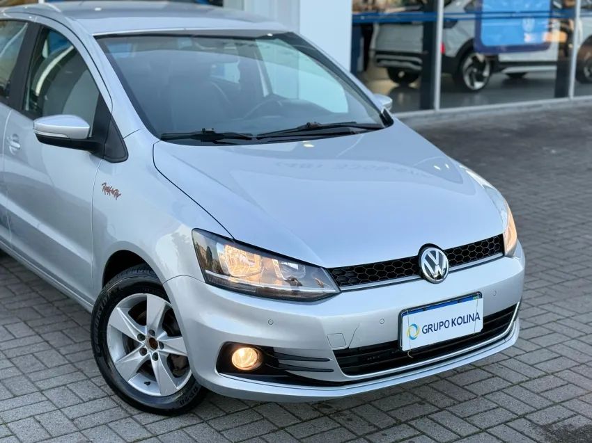 Volkswagen FOX 1.6 MI ROCK IN RIO 8V FLEX 4P MANUAL. - Foto 2