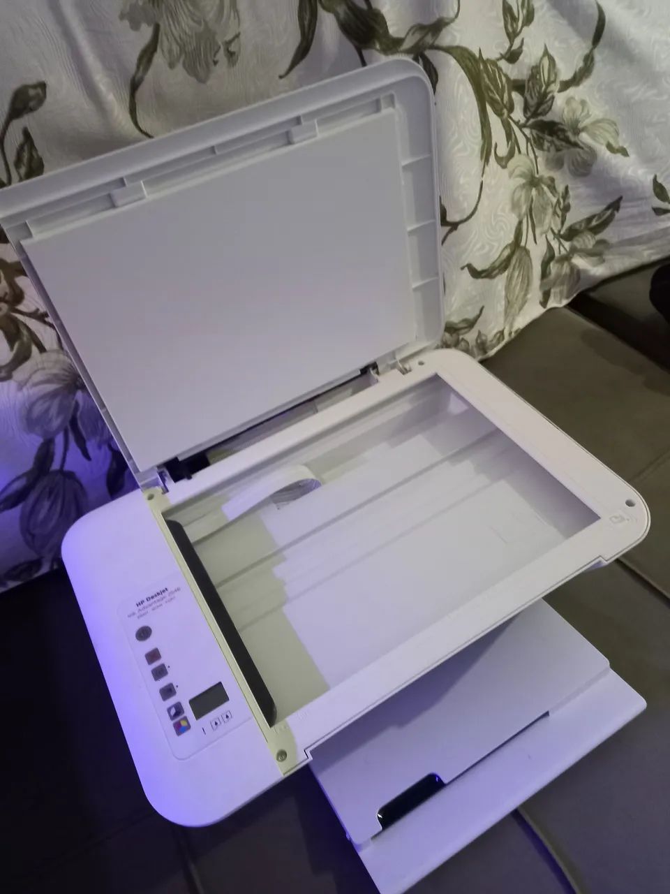 Impressora HP Deskjet Ink Advantage 2675 - Foto 4
