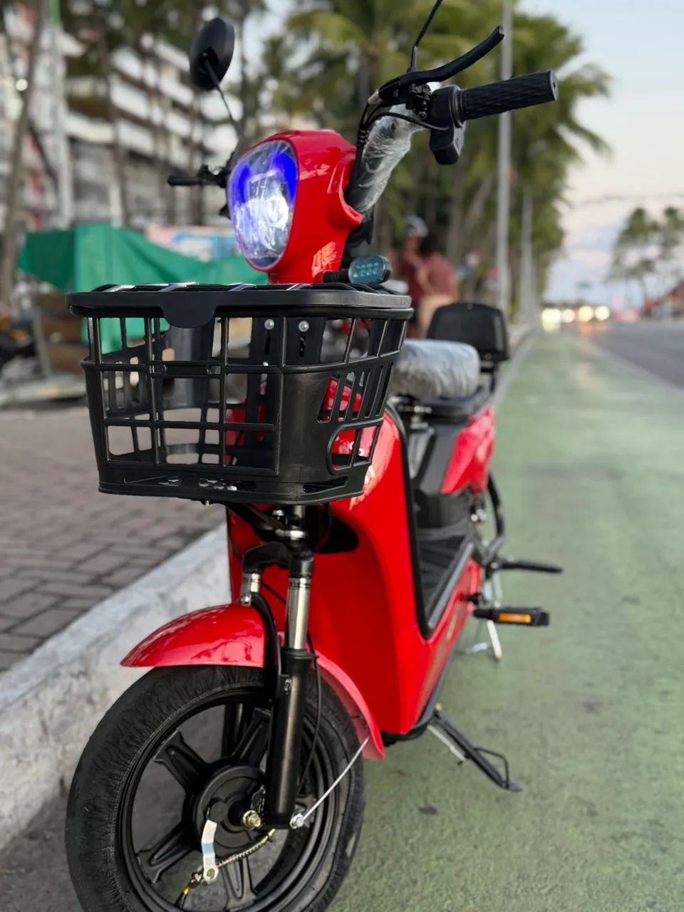 MOTO ELÉTRICA PARA DUAS PESSOAS COMPLETA  - Foto 2