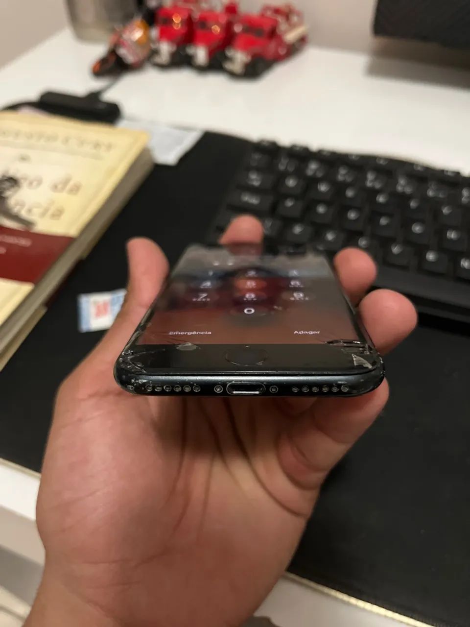 iPhone SE 2020 - DEFEITO - Foto 5