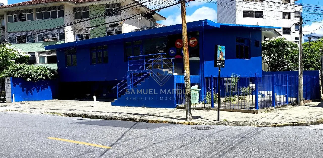 Casa Comercial em Graças - Recife