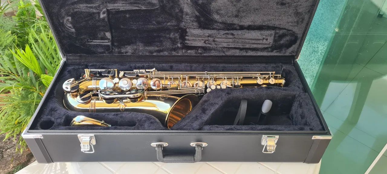 Sax Tenor Eagle St503 Laq/níquel usado